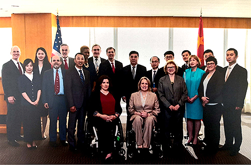 圖為與會人員合影